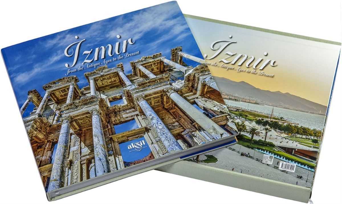 İzmir,%20From%20The%20Antique%20Ages%20the%20Present